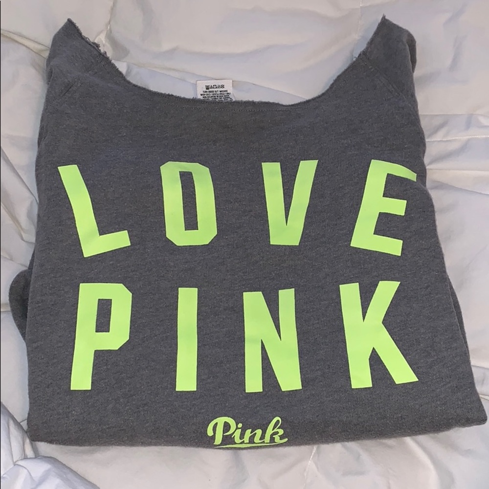 Vs pink! Shoulder sweatshirt!